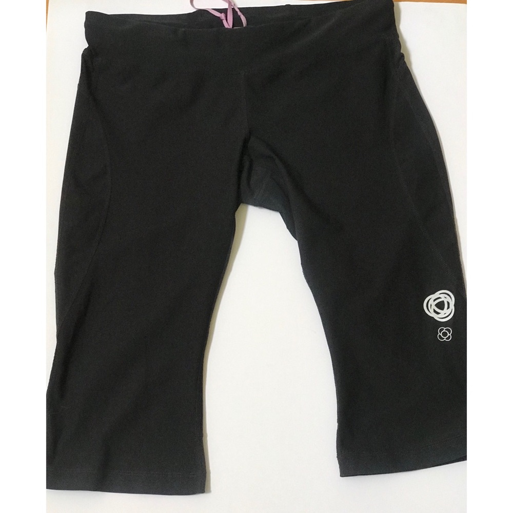 LUCY workout capris